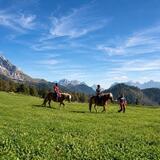 R-Estate a cavallo